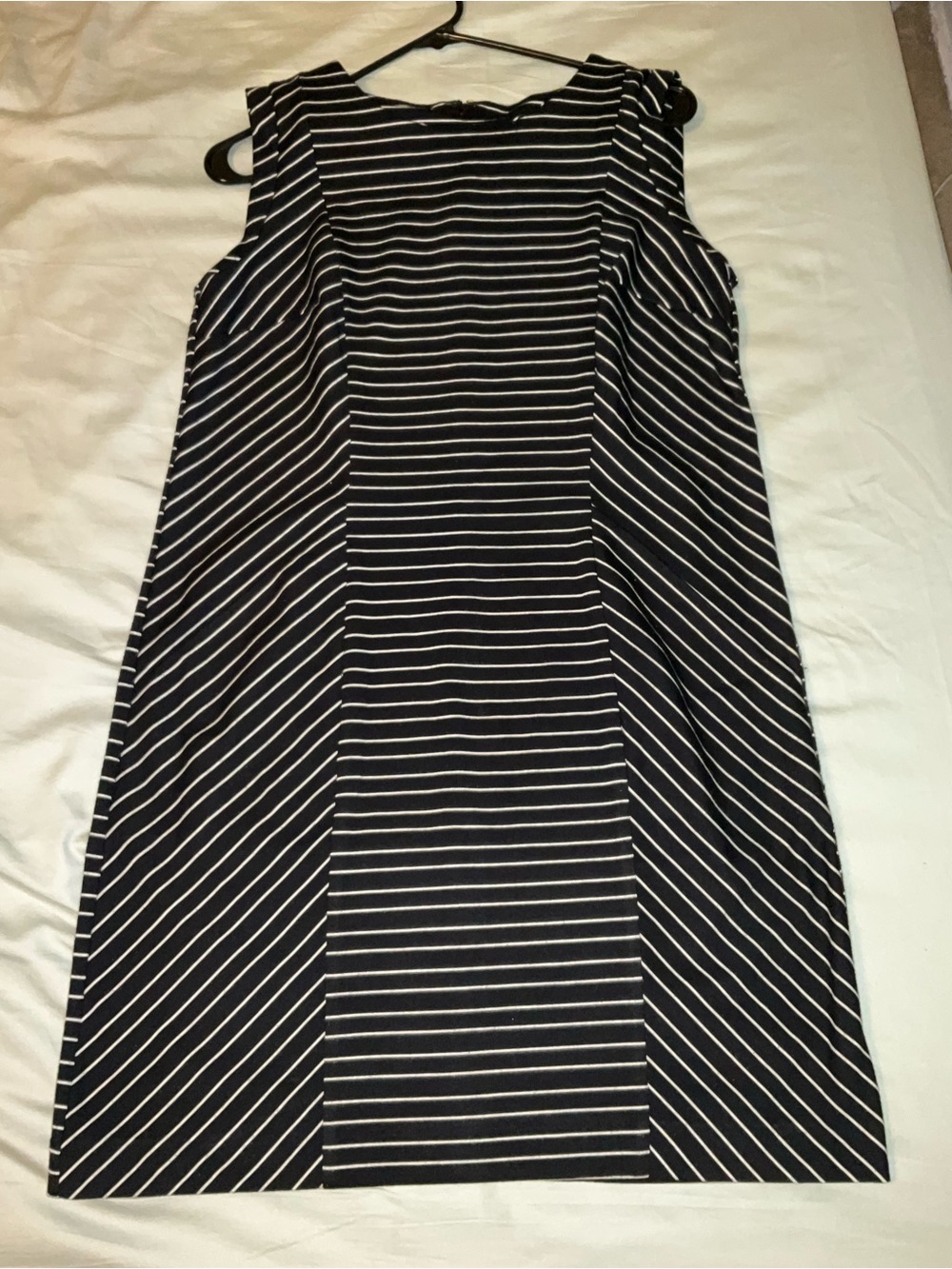 Merona Black and White striped dress with two pockets size M
